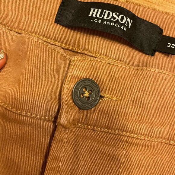 HUDSON Classic Slim Straight Chino Pants
HUDSON JEANS 32 - Picture 7 of 9